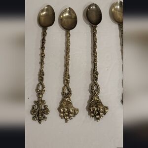 Antique Italian Baroque Rocco Silverplate Dessert Spoons - Set of 8. 1920